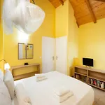 Casa de Férias Almondtree House - Private Parking *