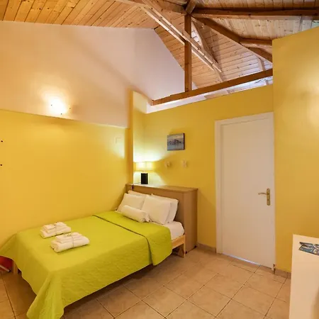 Casa vacanze Almondtree House - Private Parking Exanthia