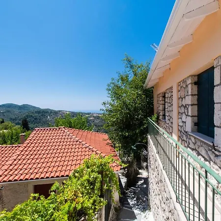 Almondtree House - Private Parking Casa vacanze