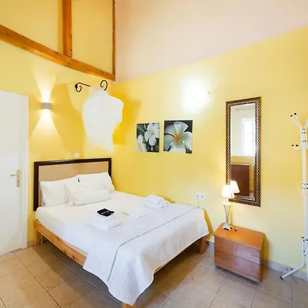 Almondtree House - Private Parking Prázdninový dům