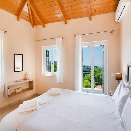 بيت للعطل Almondtree House - Private Parking