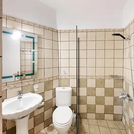 Almondtree House - Private Parking * Exanthia