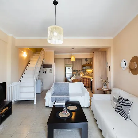 Almondtree House - Private Parking بيت للعطل