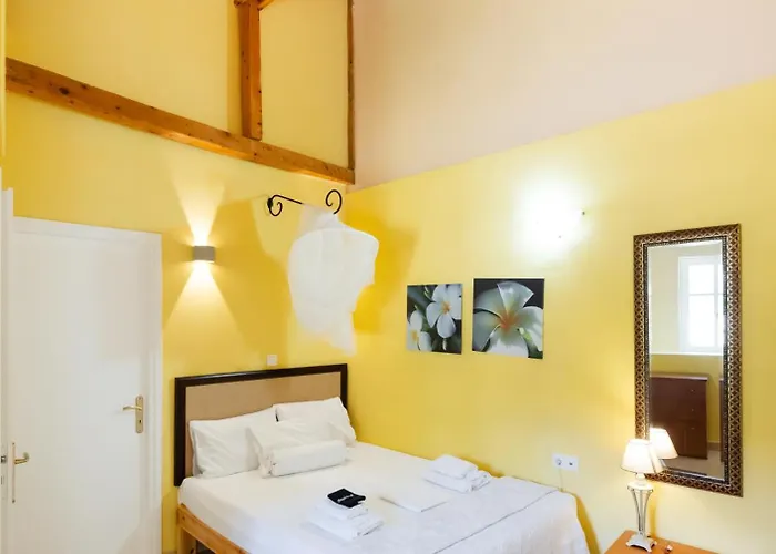 펜션 Almondtree House - Private Parking